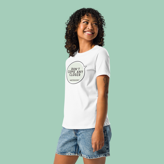 T-shirt for a relaxed introverted woman